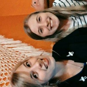 Meet your Posher, Michaela